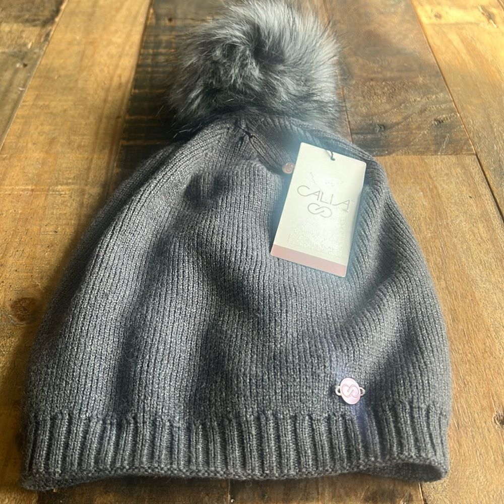 Women’s OSFA SLOUCH BEANIE/FAUX FUR POM